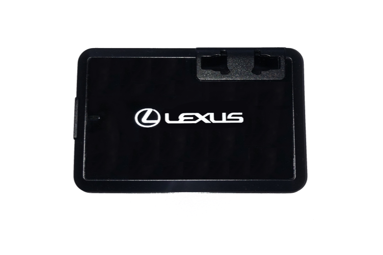 Lexus    LEXUS TRAVEL ADAPTOR